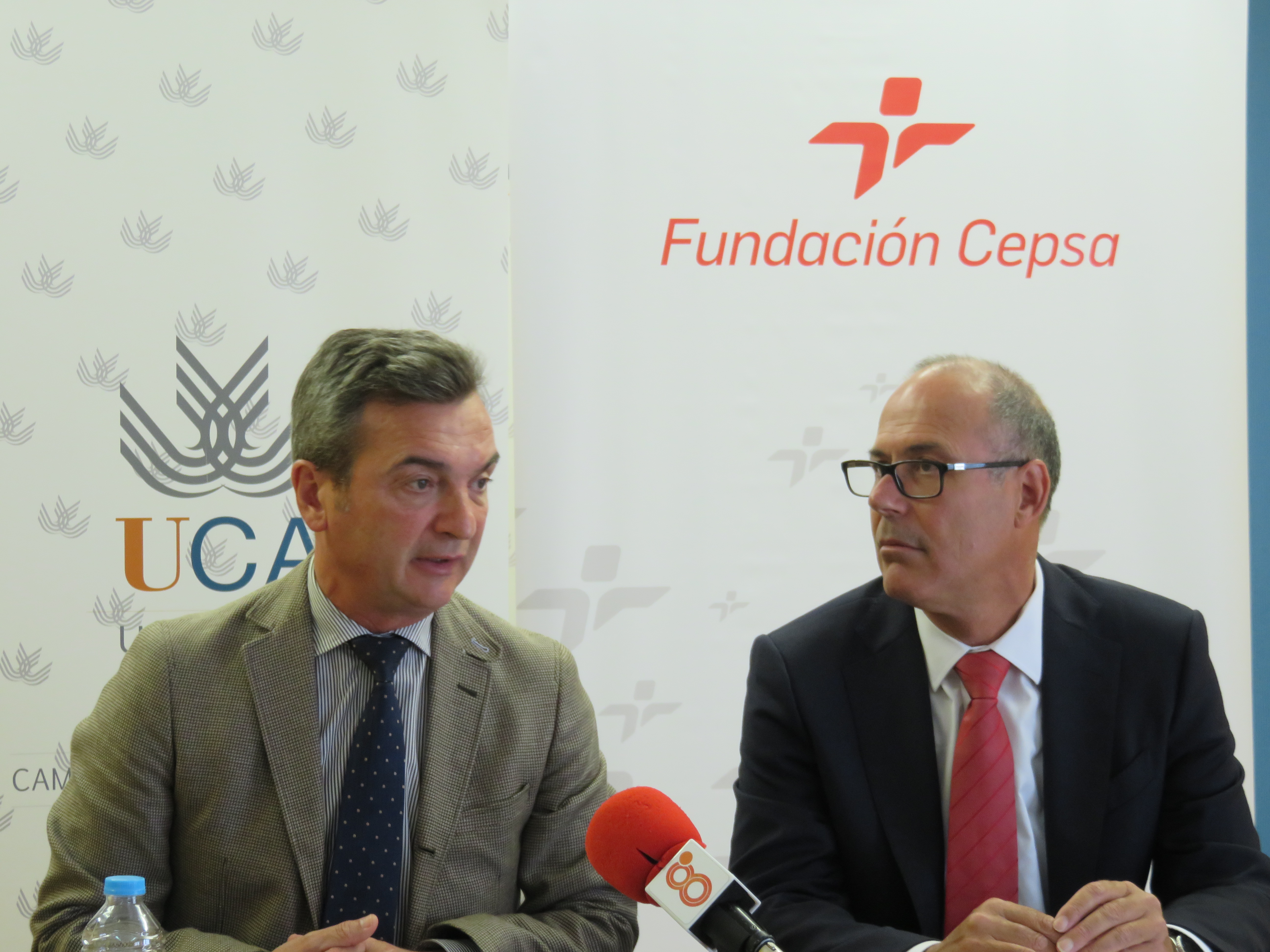 Firmado el convenio Cátedra Fundación Cepsa de la Universidad de Cádiz